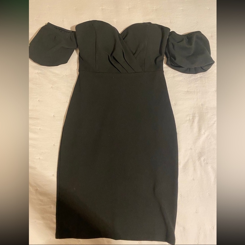 Short dress